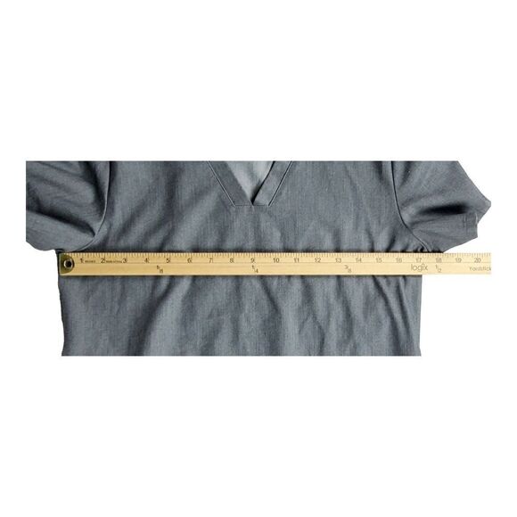 Figs Technical Collection Casma Three-Pocket Scrub Top Extra Small Grey Medical - Picture 8 of 10